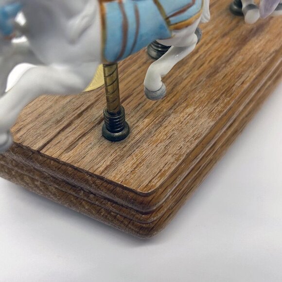 Vintage Willits Design Carousel Music Box - Picture 5 of 10